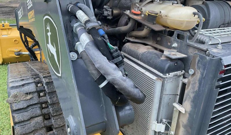 
								2023 DEERE 333G full									