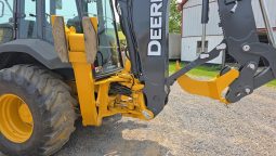 
										2011 DEERE 410J full									