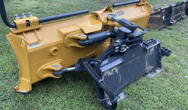 
								2023 DEERE 333G full									