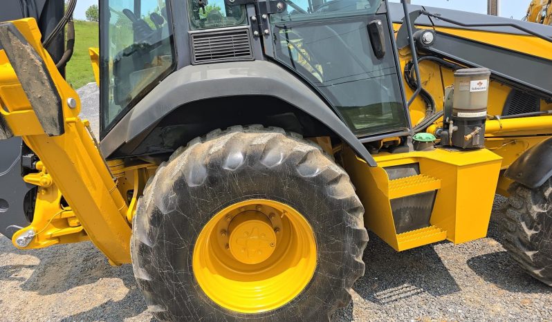 
								2011 DEERE 410J full									