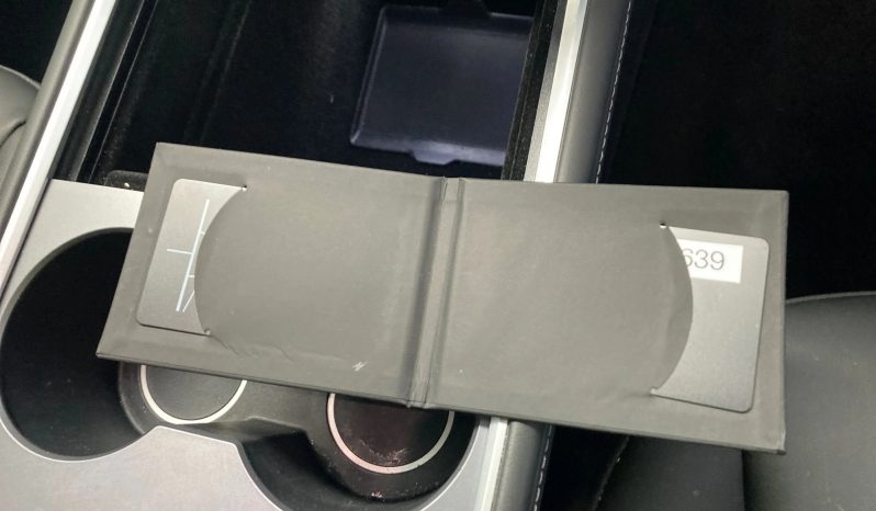 
								2024 TESLA Model Y full									