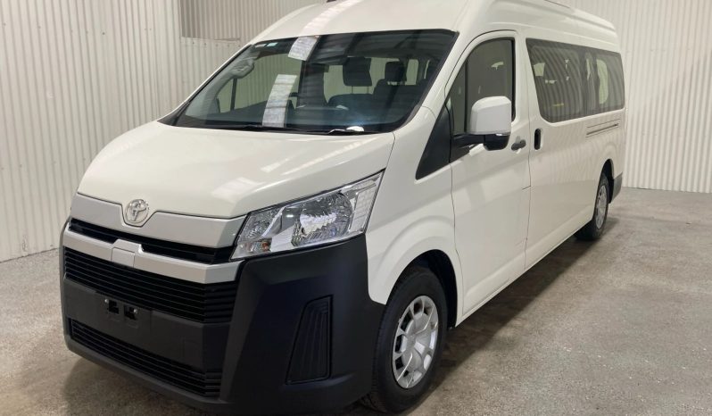 
								2020 Toyota Hiace full									