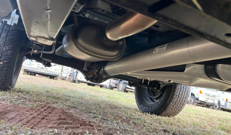 
								2023 Isuzu D-MAX full									