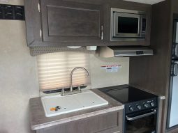 
										2017 Forest River Sonoma full									
