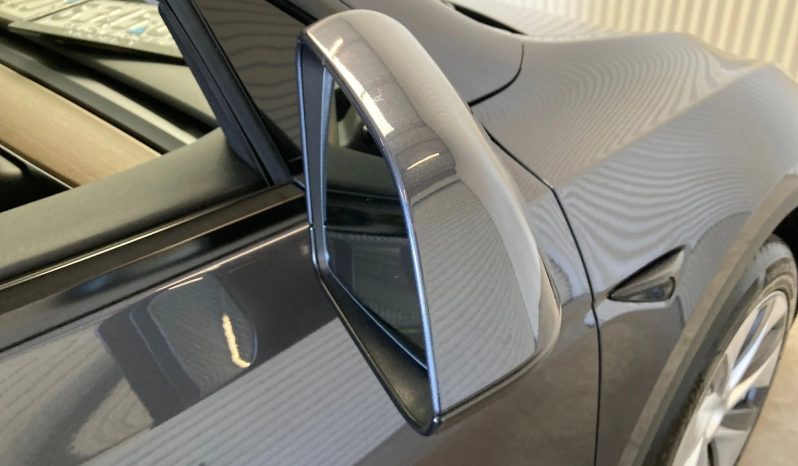 
								2024 TESLA Model Y full									