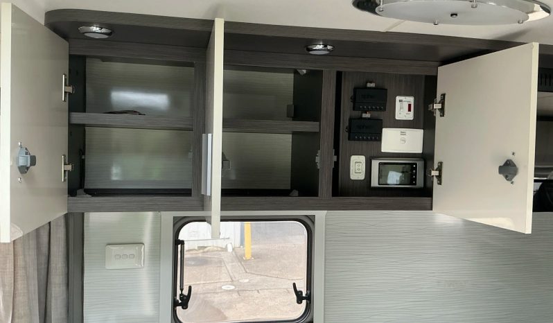 
								2019 Jayco Journey full									