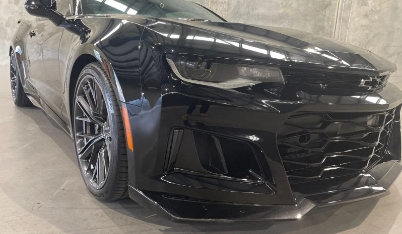 
								2020 Chevrolet Camaro full									