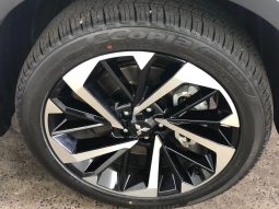 
										2024 Mitsubishi Outlander full									